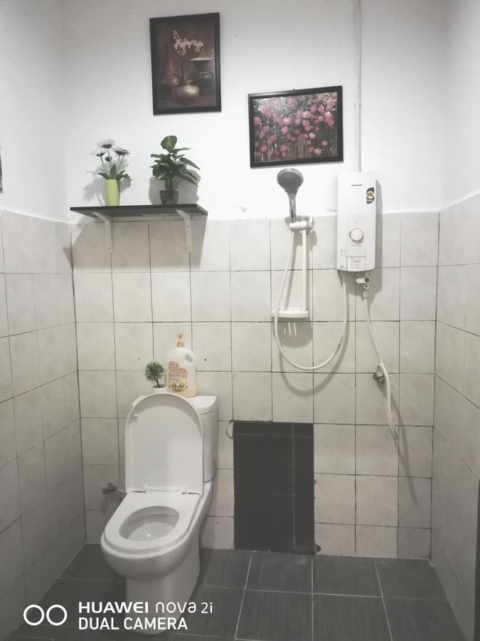 Alsafffa Homestay パンタイ・サナング エクステリア 写真